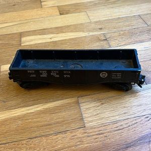 Vintage Lionel Rail Car